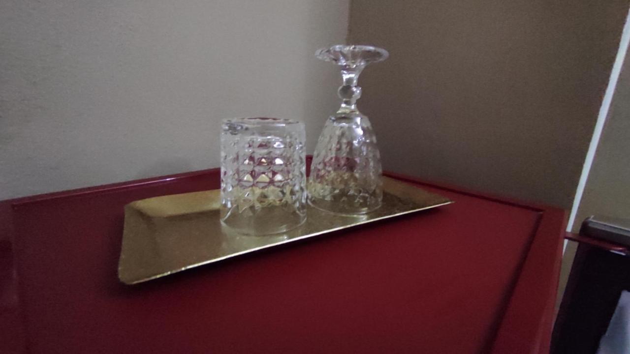 Yaki Domo Bed & Breakfast Cagliari Bagian luar foto