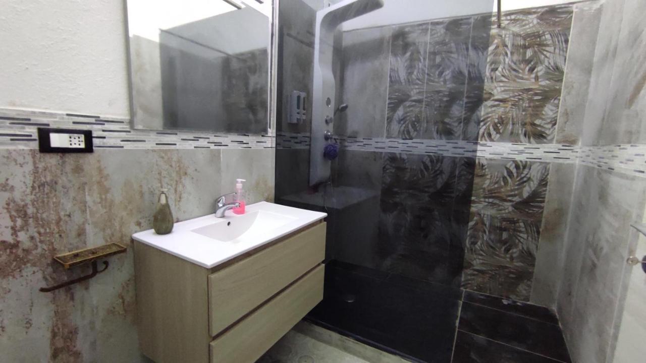Yaki Domo Bed & Breakfast Cagliari Bagian luar foto