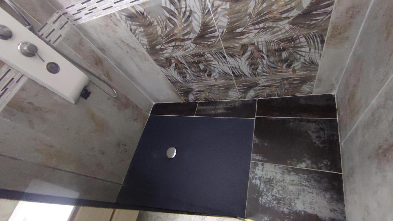 Yaki Domo Bed & Breakfast Cagliari Bagian luar foto